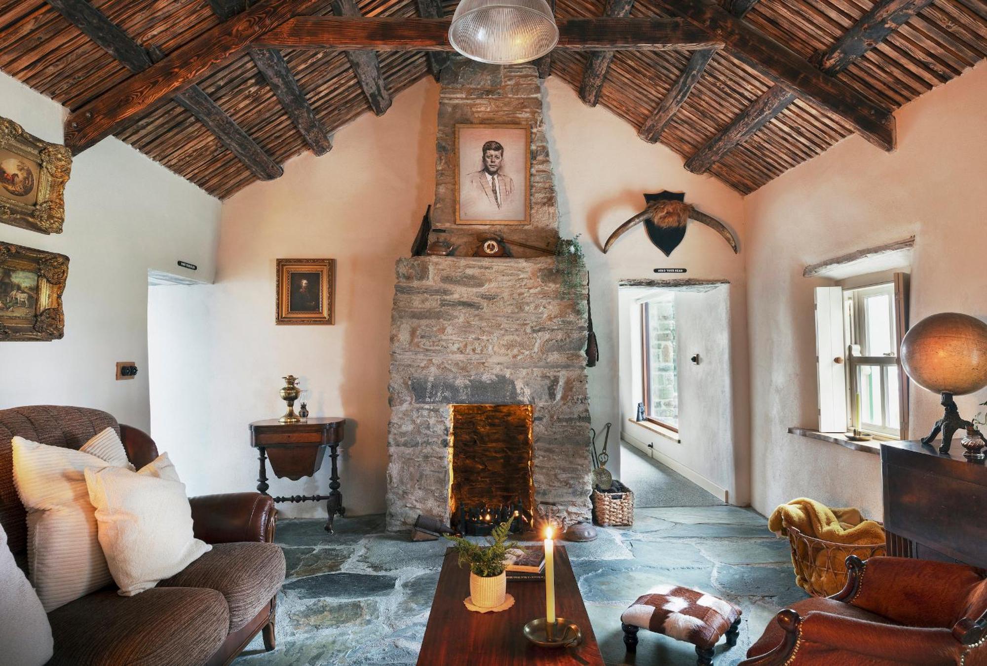 Secluded Thatched Cottage, Near Beaches & Hill Walking Rashenny Exterior photo